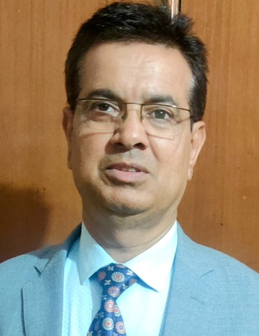 Dr. Revender  Kumar Tickoo,Principal